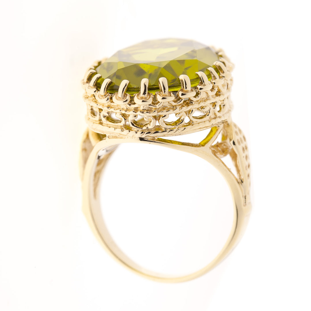 Filigree Peridot Ring 14K Yellow Gold 13 CT