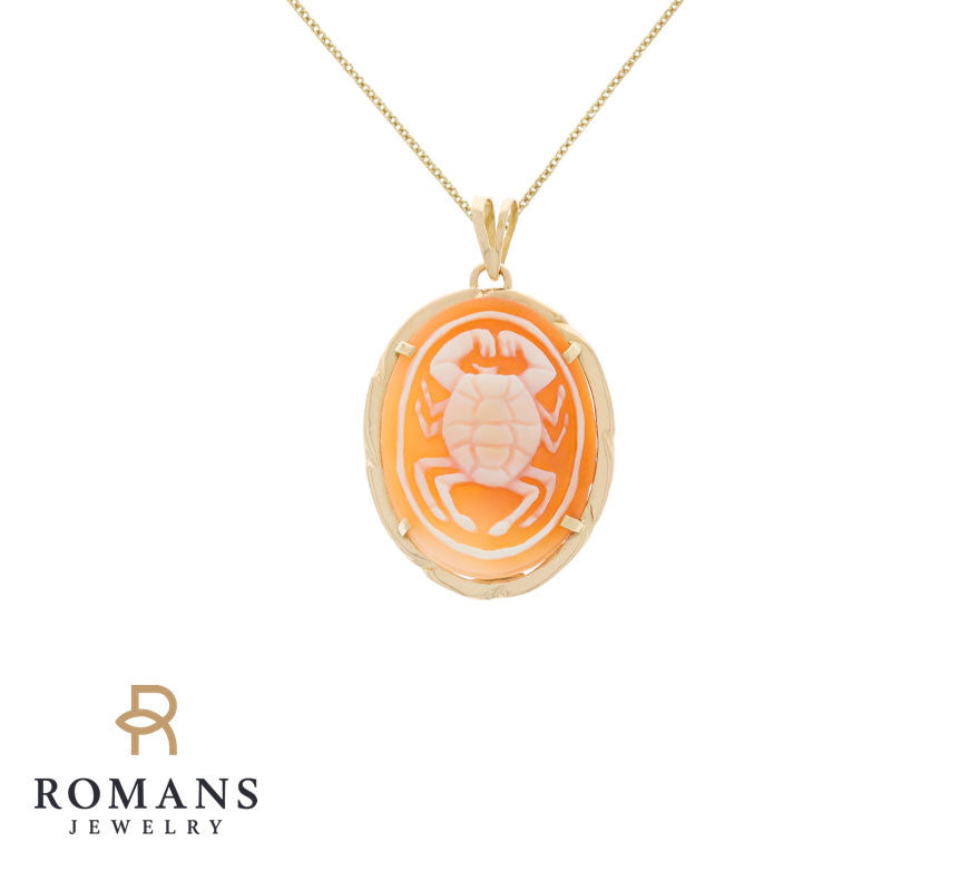 Cameo Crab Cancer Zodiac Pendant 18K Yellow Gold