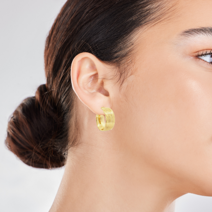 Hoop Earrings 14K Yellow Gold 20MM