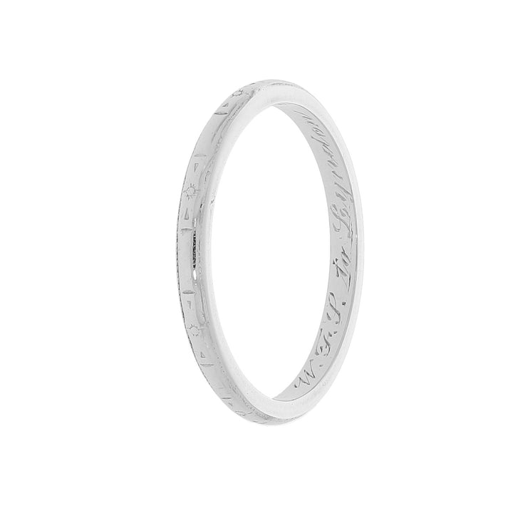 Engraved Vintage Band Platinum