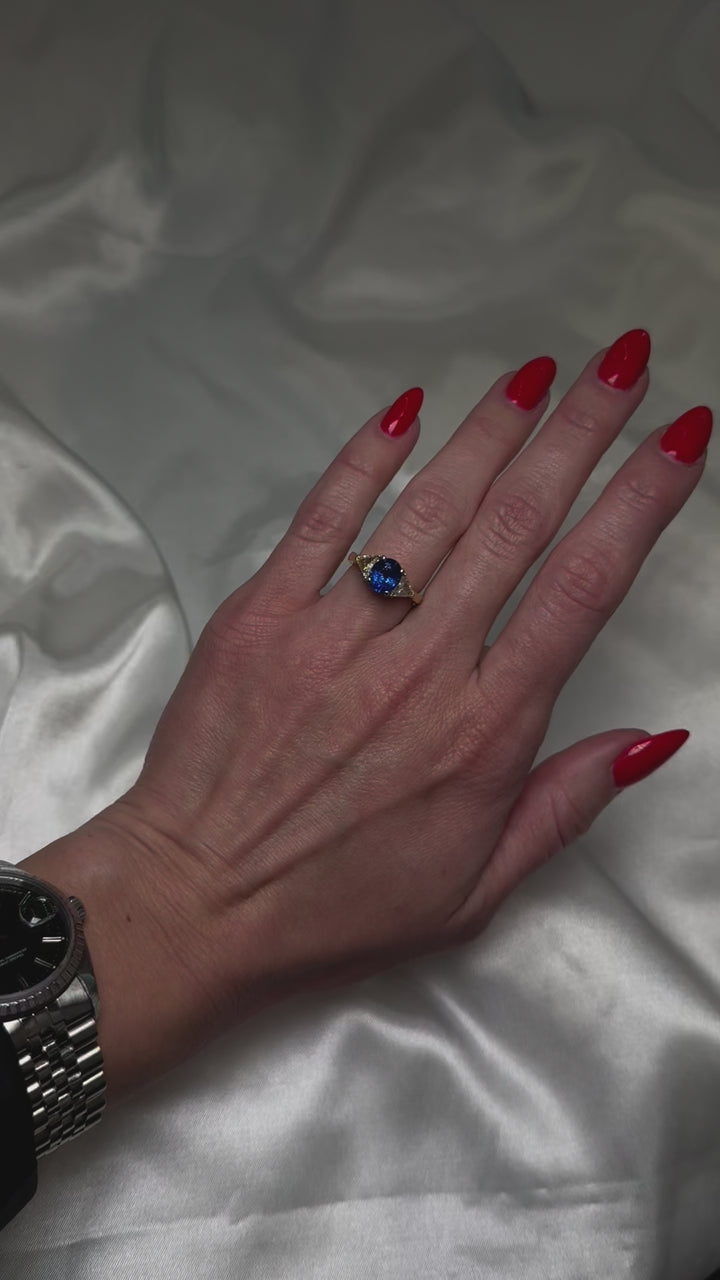 Blue Sapphire Trillion Diamond Accent 18K Yellow Gold Ring 2.02CT