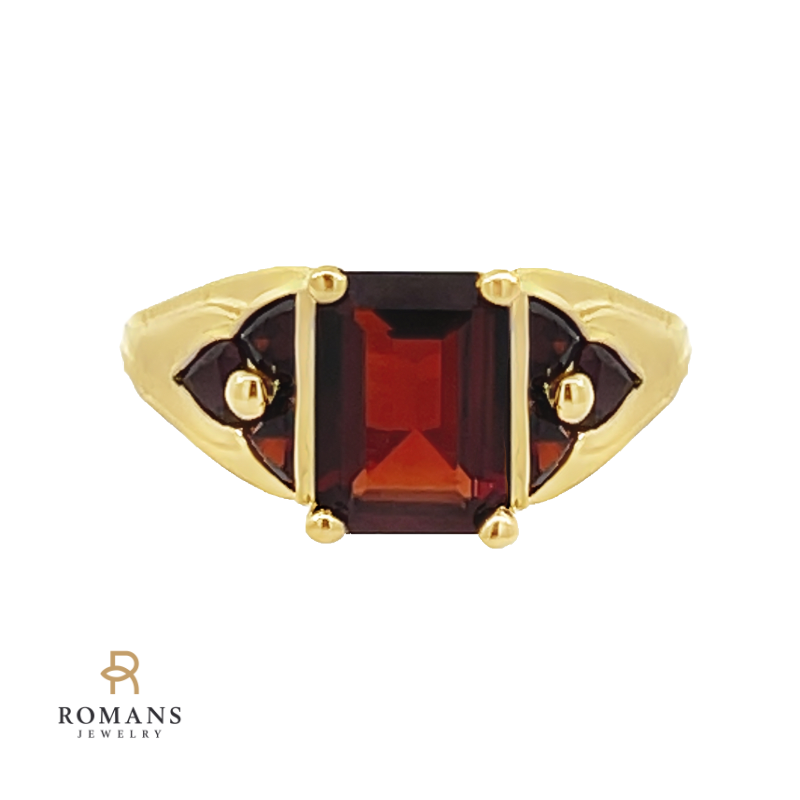 Vintage Garnet Ring 14K Yellow Gold 2.82CTW