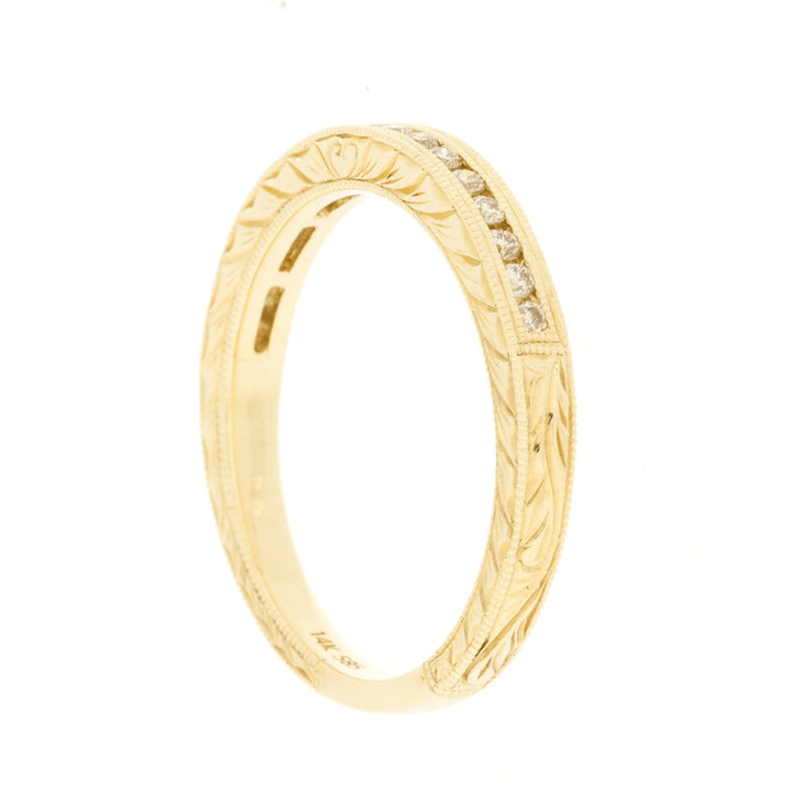 Milgrain Engraved Diamond Band 14K Yellow Gold