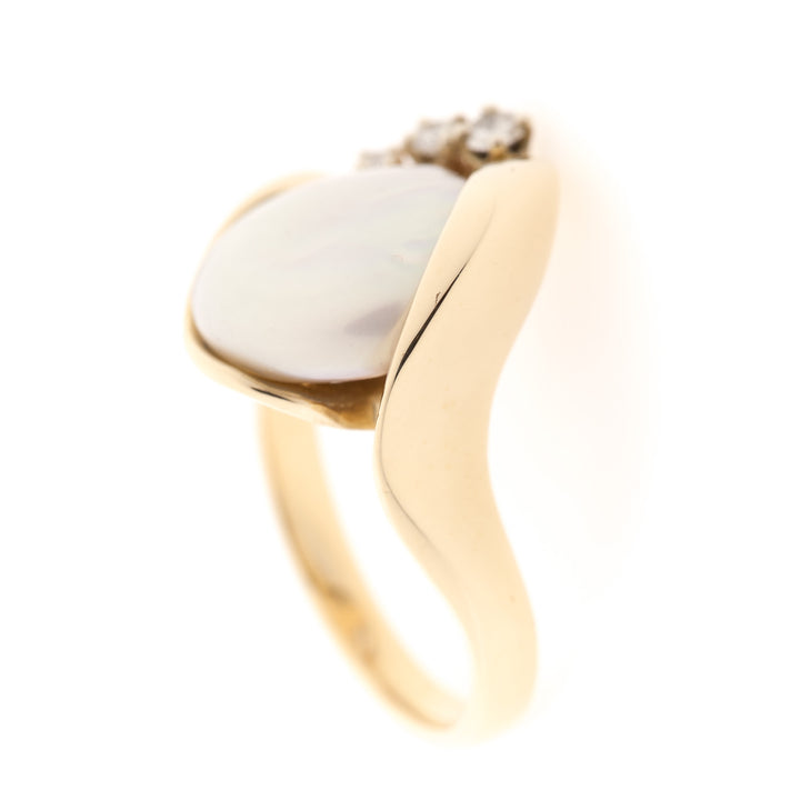 Button Pearl Diamond Ring 14K Yellow Gold