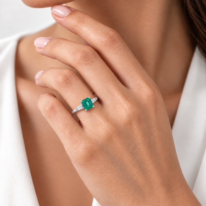Emerald &amp; Diamond Solitaire Ring Platinum 1.13CT Natural