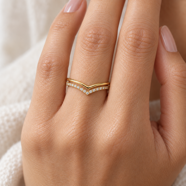 Double-Row Chevron Diamond Wedding Band 14K Yellow Gold 0.14CTW