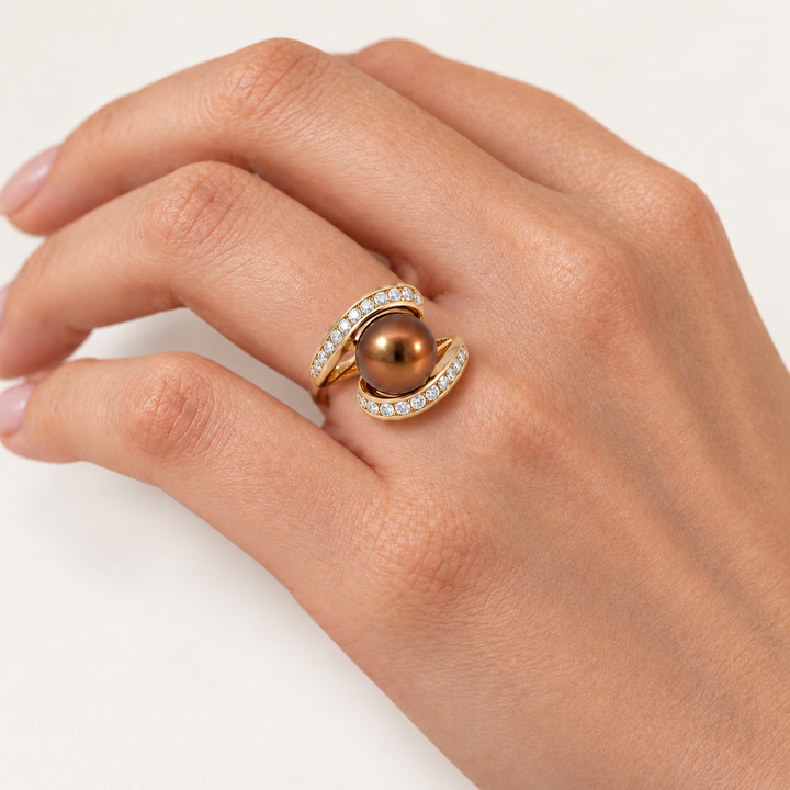Brown Pearl Diamond Bypass Ring 0.25CTW 14K Yellow Gold