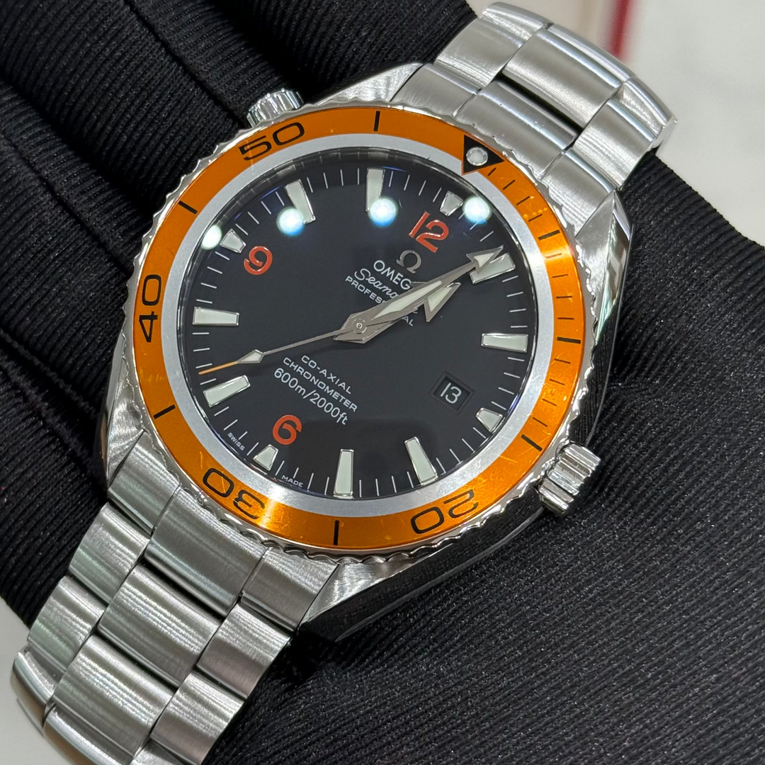 Omega Seamaster Planet Ocean 600M 45mm Ref. 2208.50.00