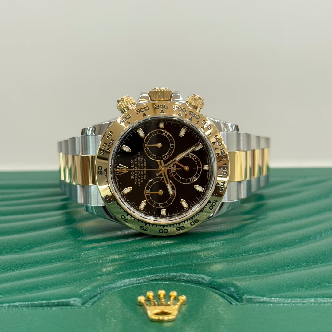 Rolex Cosmograph Daytona 116503 Black Dial 18k Steel