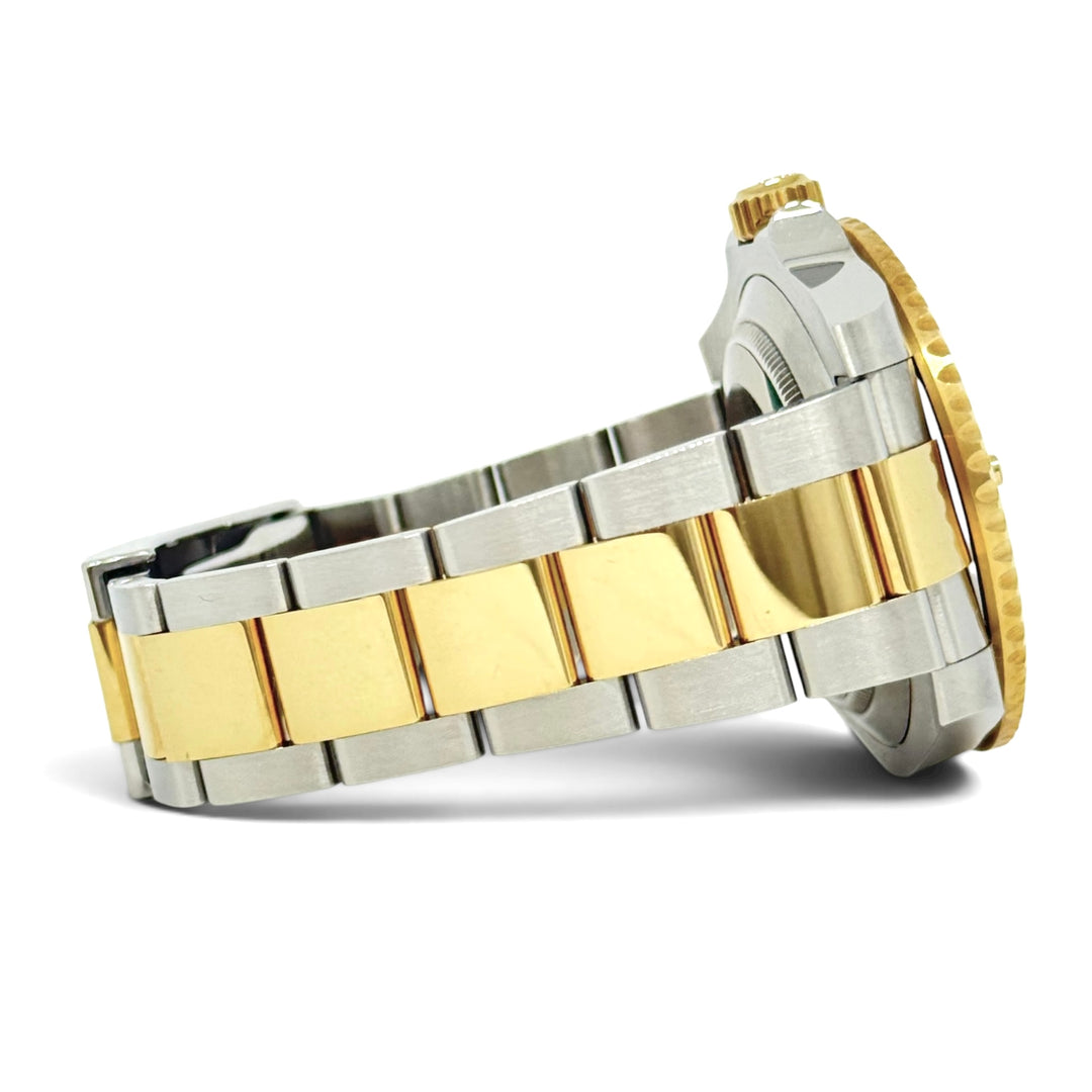Rolex Submariner Date Ref 116613LN Steel &amp; 18K Yellow Gold 40MM Y-2019