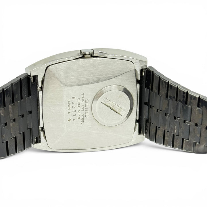 Seiko Quartz LC Chronograph Digital Watch 37mm Ref. 0634-5019
