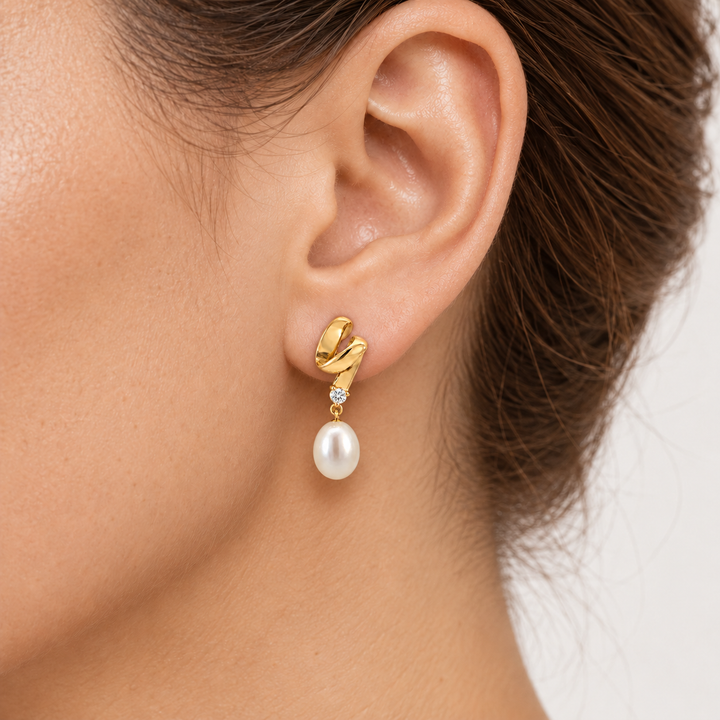 Pearl Diamond Dangle Earrings 22K Yellow Gold 0.06CTW