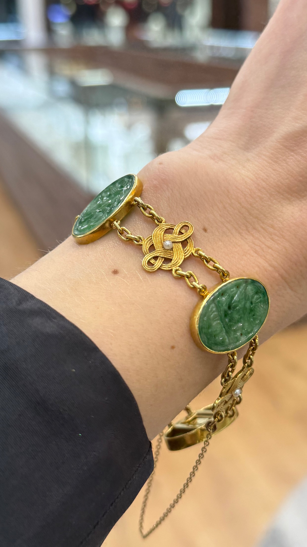 Vintage Tiffany & Co. Jade Bracelet 18K Yellow Gold