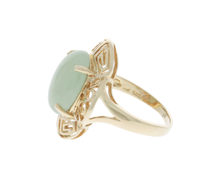 Jade Oval Filigree Ring 14K Yellow Gold