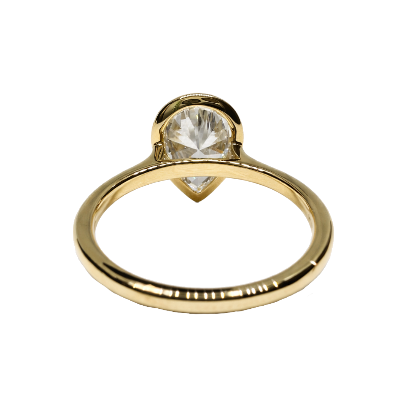 Lumière Solitaire Bezel 2CT Pear Lab Diamond 14K Yellow Gold