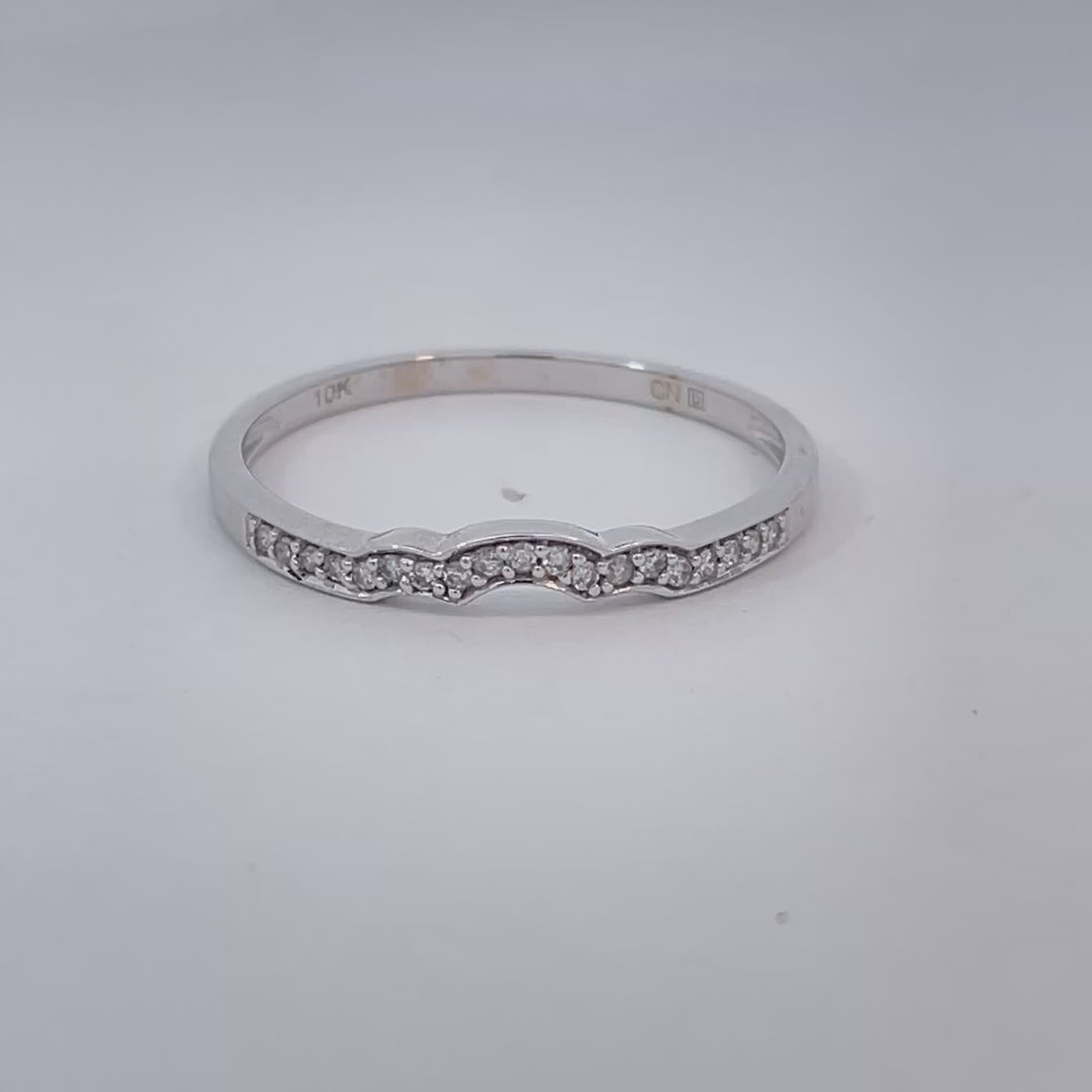Diamond Curved Band 0.06CT Vintage Style 10K White Gold