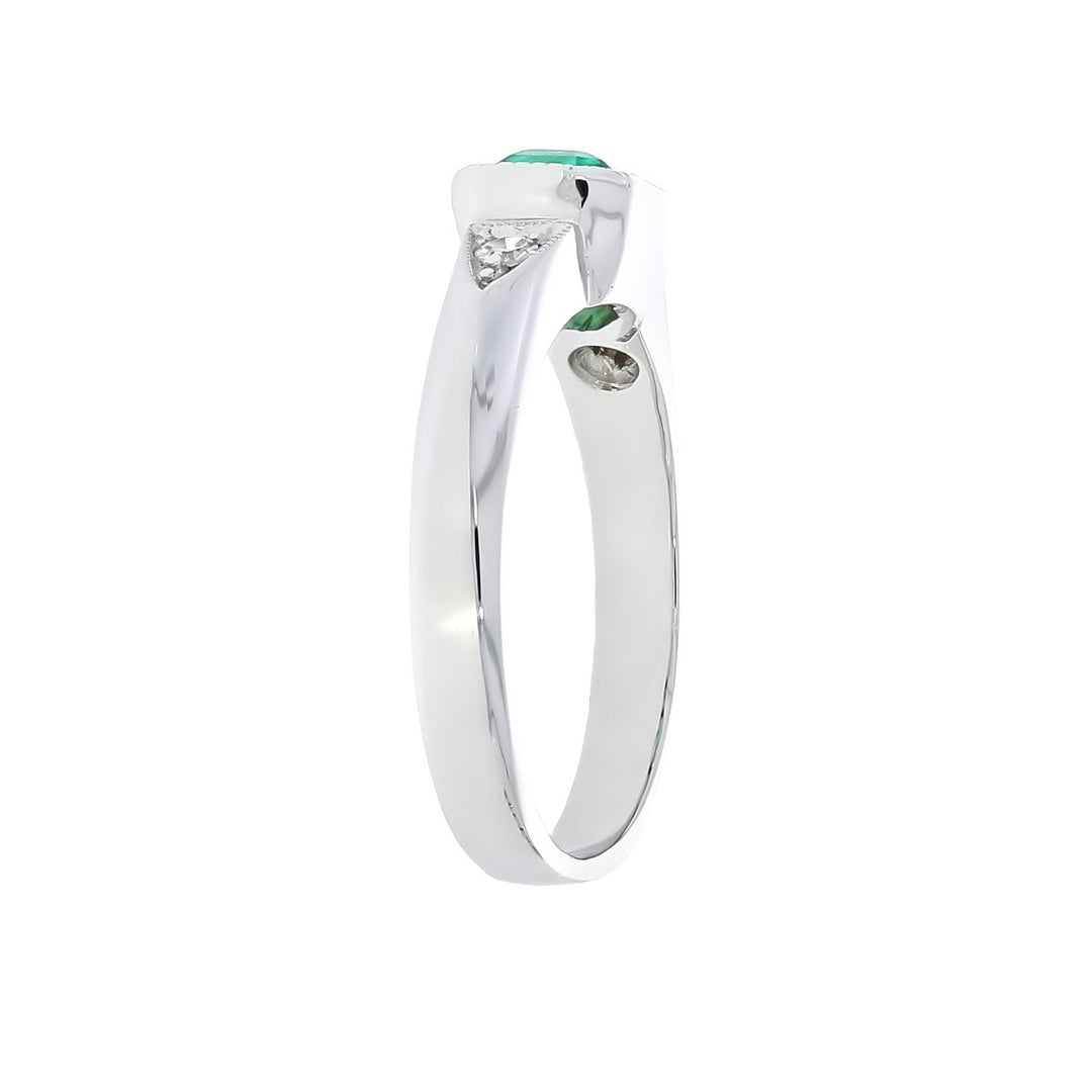 Emerald & Diamond 18K White Gold Ring 0.65 CT