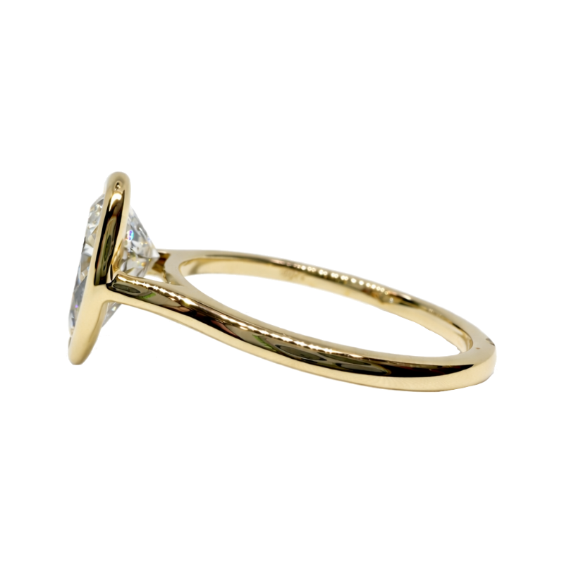 Lumière Solitaire Bezel 2CT Pear Lab Diamond 14K Yellow Gold