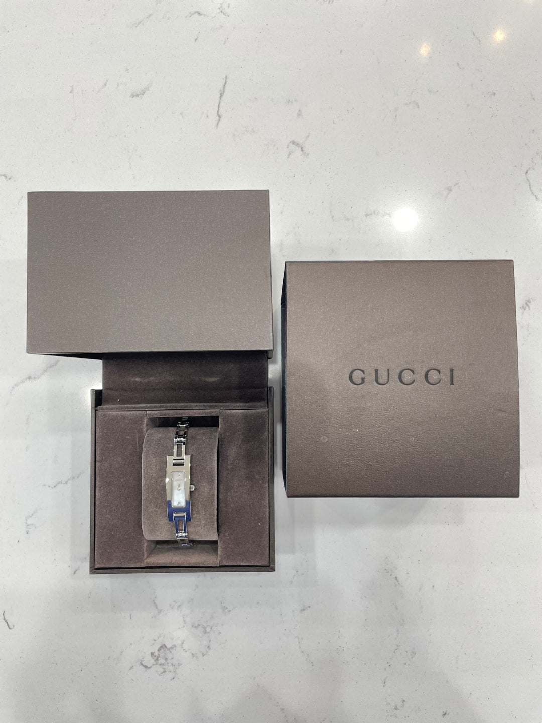 Gucci Ladies Mother of Pearl Stainless Steel Watch
